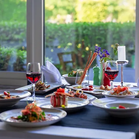 Crystal Boutique & - Adult Only Hotel